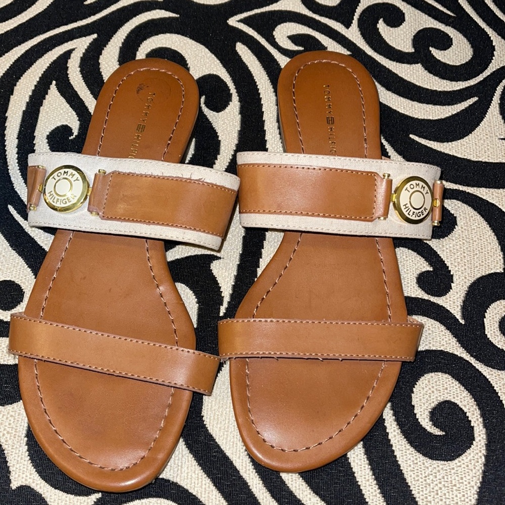 Tommy Hilfiger slippers